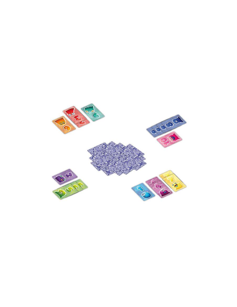 ¡Pelusas! Juego de Mesa  - Pelusas es un juego de cartas en el que tendrás que acumular a estos habitantes de los rincones, pero