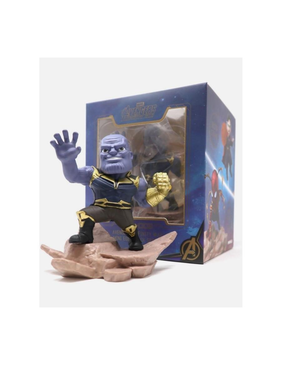 Figura Thanos. Vengadores Infinity War. MARVEL  - Figura del épico villano de Marvel. Aprox 15cm de altura