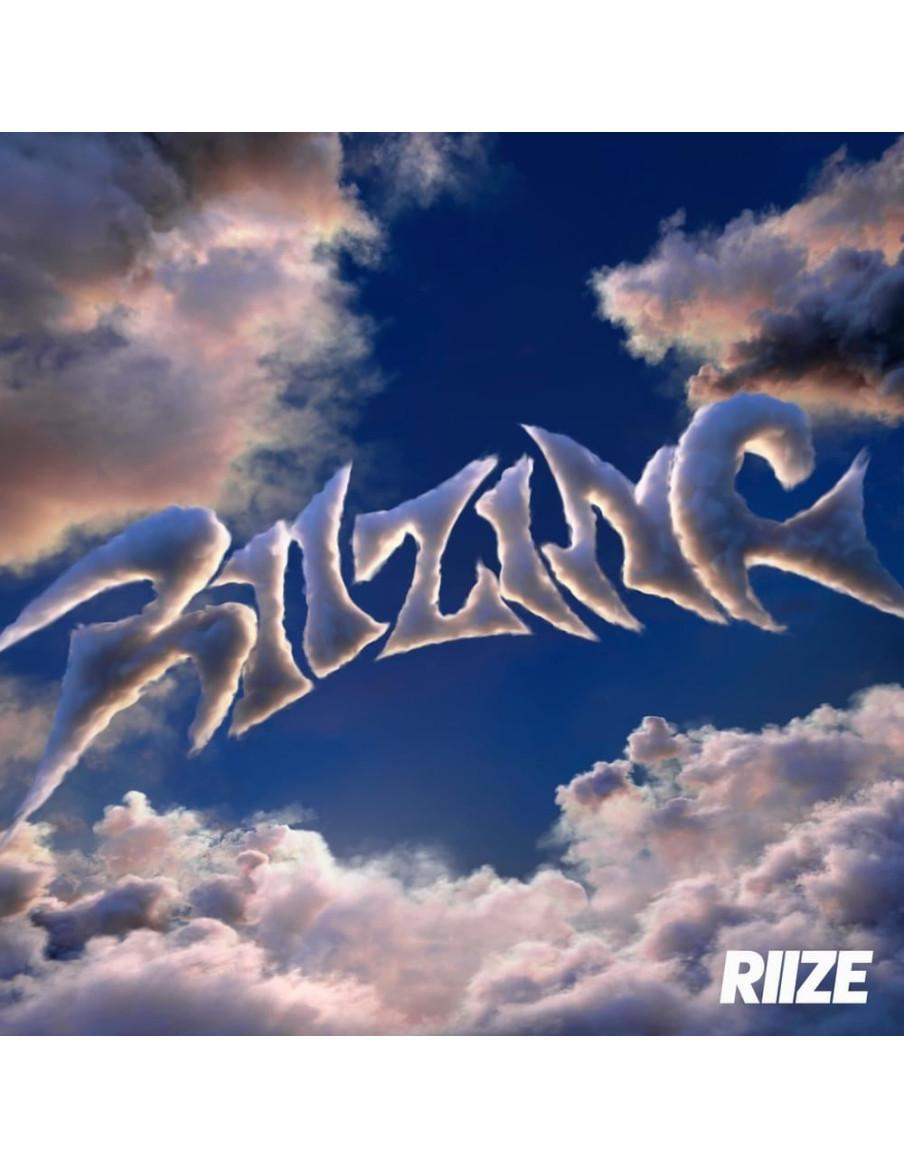 Riize - RIIZING (1st Mini Album) (PhotoBook ver,)  - 
Contenido

- Libro de fotográfico de 88 páginas- CD- Pegatina- Foto- Póste