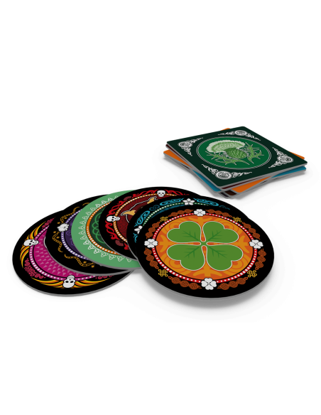 Skull  - COLOCA, APUESTA, MIENTE
¿A cuántos discos les puedes dar la vuelta antes de revelar una calavera?Skull es un juego de f